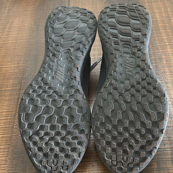 Perfect condition men’s Nike’s - Picture 3 of 3